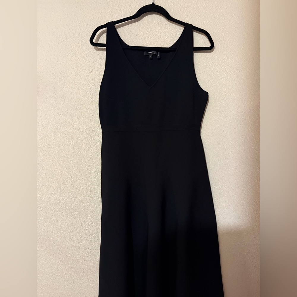 THEORY STRETCH CREPE MIDI DRESS SIZE 10 - Picture 4 of 7